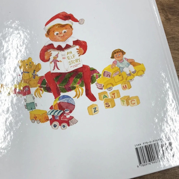 The Elf on the Shelf A Christmas Tradition hardback kids book - Picture 7 of 7